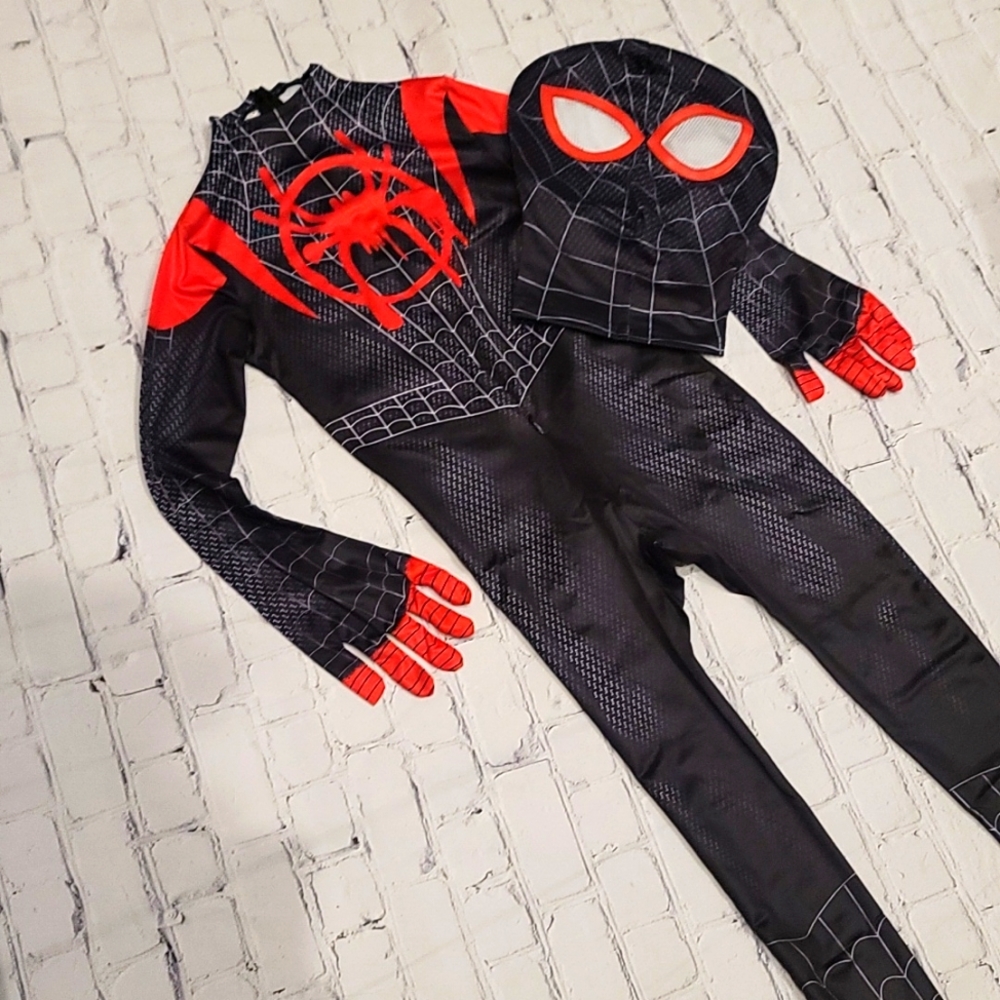 SPIDERMAN MILES MORALES